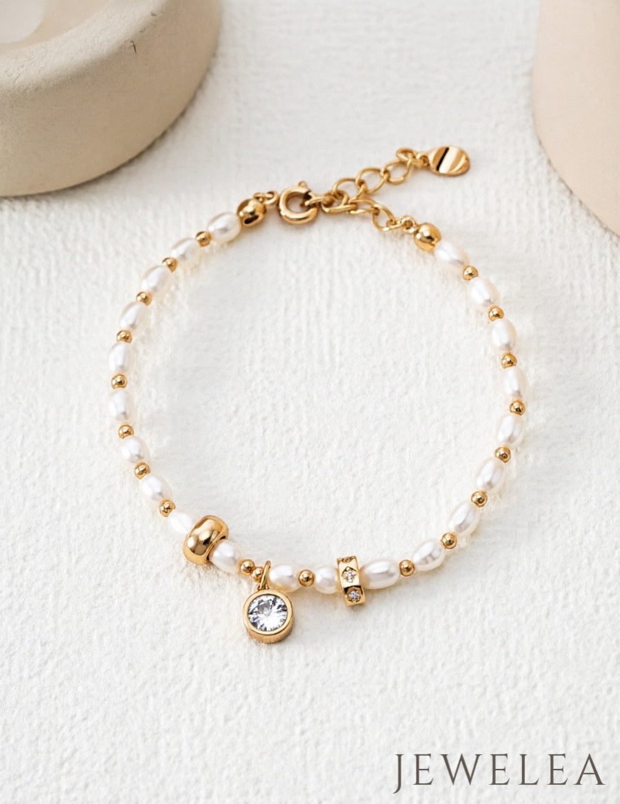 S925 The Gilded Cadence Pearl Charm Bracelet